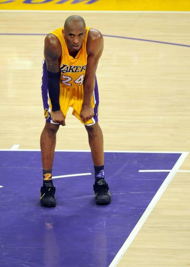 东契奇狂砍60分率湖人逆转热火 八连胜背后独行