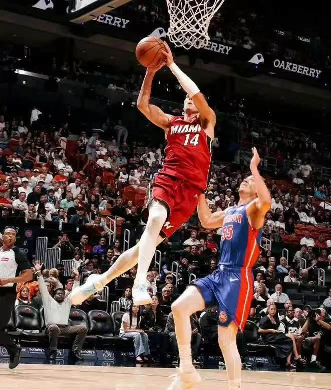 活塞队遭四连败陷危机 热火掀翻东部榜首引格局