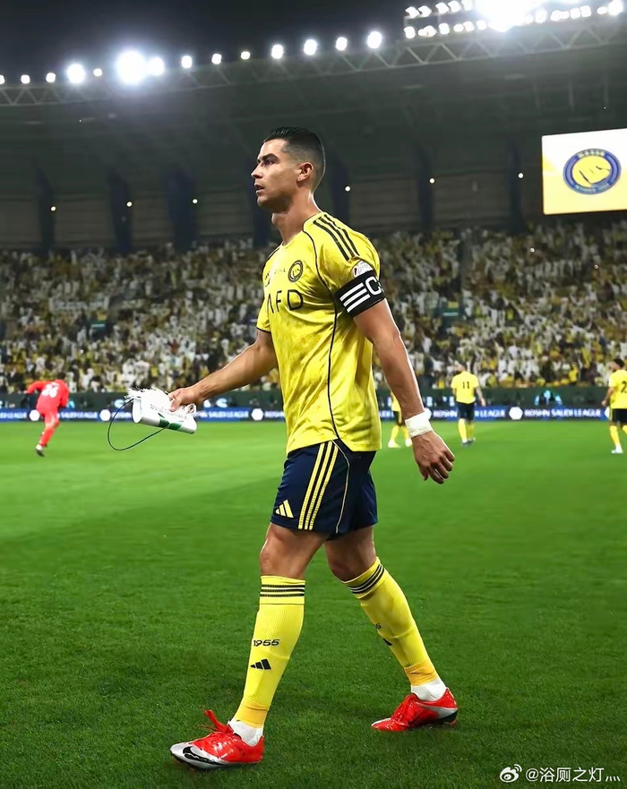 C罗伤愈复出梅开二度 创生涯第967球纪录