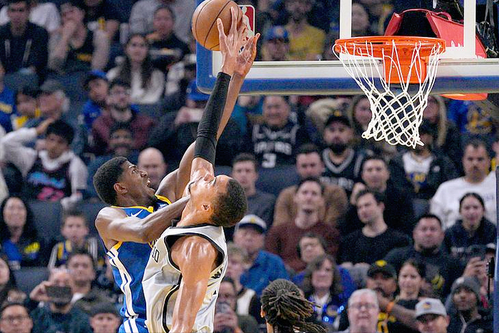 文班双40+10创历史纪录 防守数据碾压亚历山大