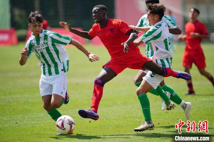 西甲希望杯昆明赛落幕 皇家贝蒂斯力克同城劲旅
