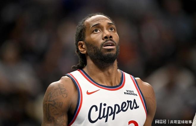 快船附加赛惨败暴露伦纳德防守短板，管理层或